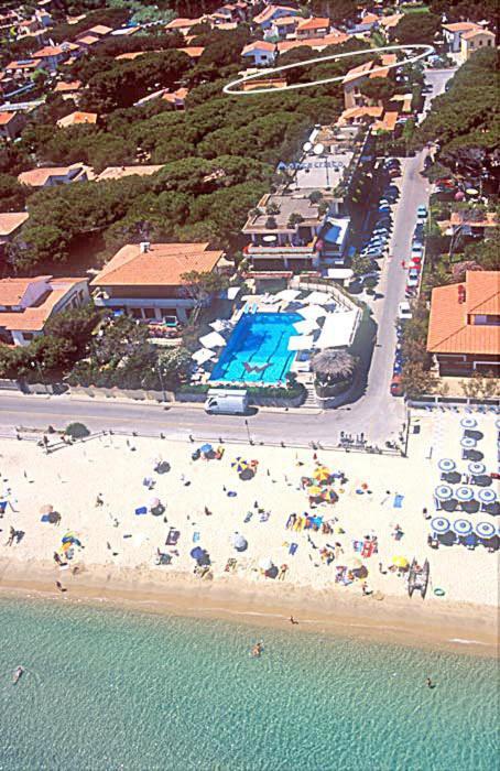 Appartamenti Casa Pineta Марина-ди-Кампо Экстерьер фото